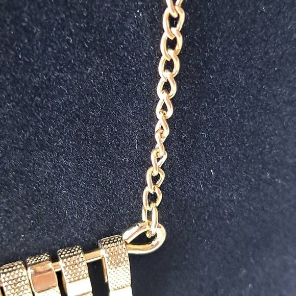 Metal fringe fashion necklace nwt - Picture 3 of 8